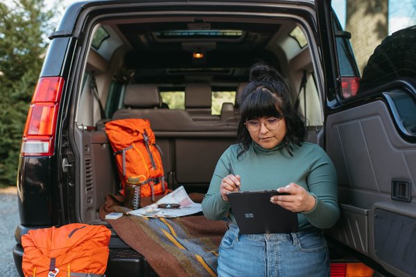 Quelles sont les meilleures applications pour suivre son budget en voyage ?